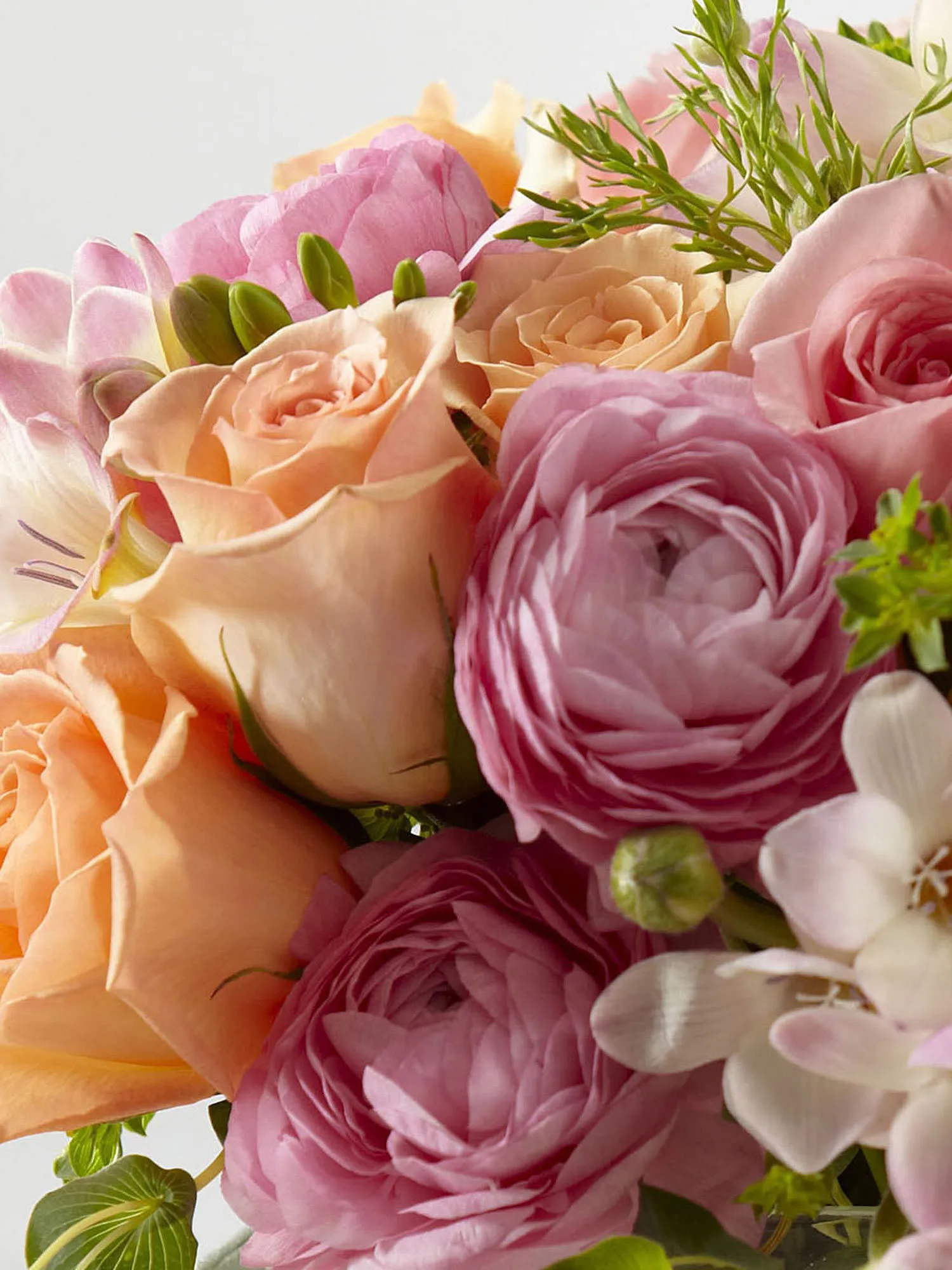 Soft Shades Arrangement-8873