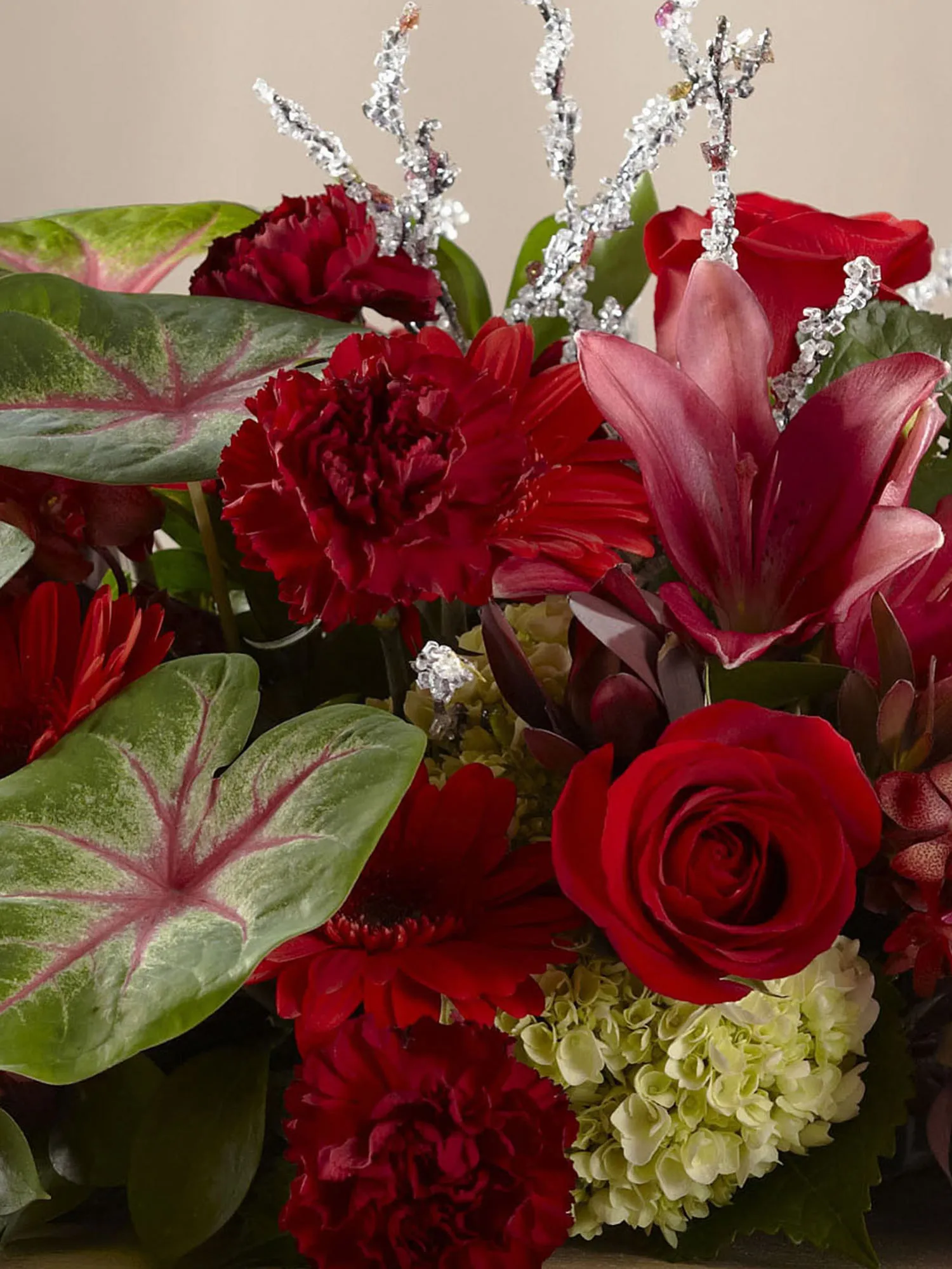 True Splendour Altar Arrangement-8893