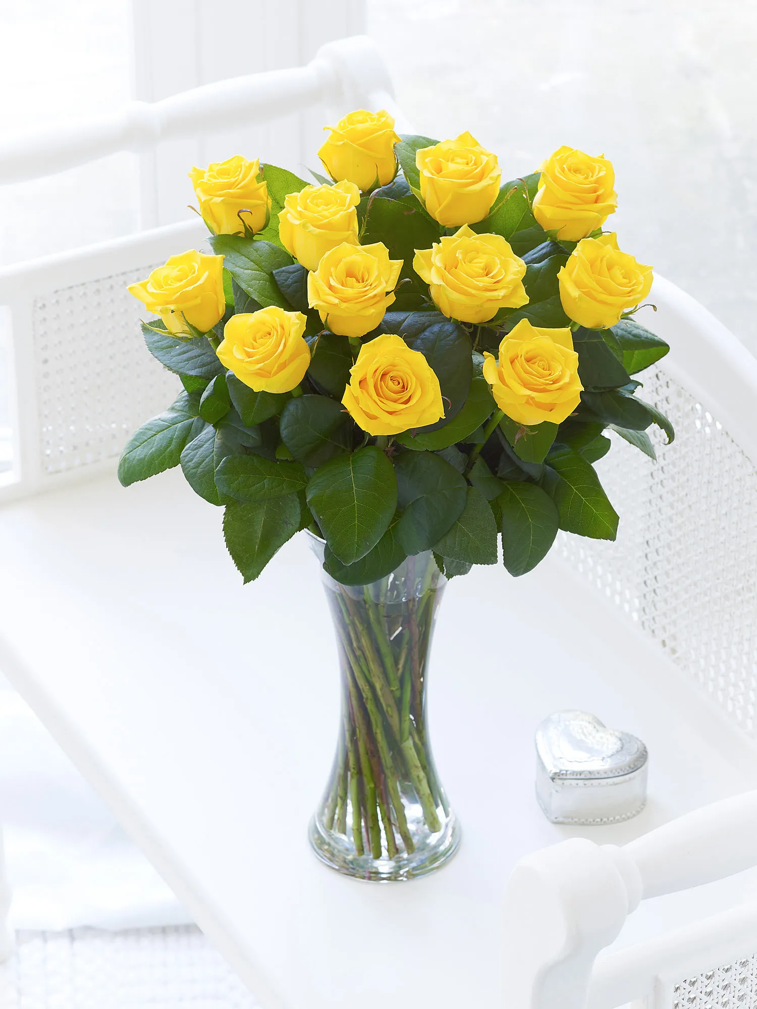 Grace and Beauty Head Dress-0