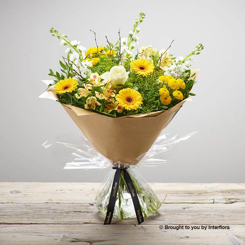 Lemon Drizzle Hand-tied-0