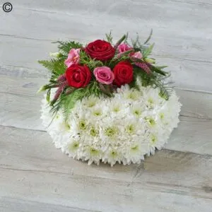 Traditional Posy - Red