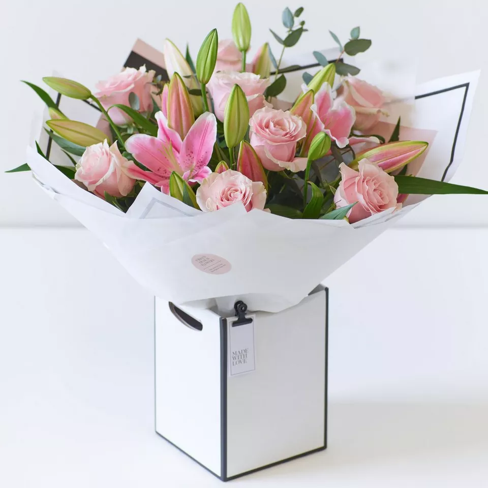 Luxury Pink Rose and Lily Bouquet